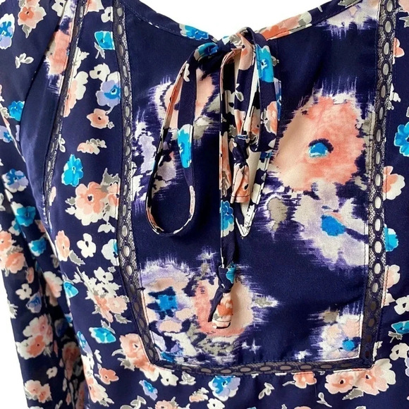 Rebecca Taylor Designer Navy Floral Lace Blouse Long Sleeve Size 2 - Picture 3 of 14